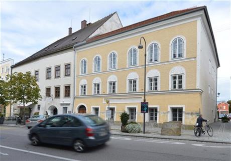 hitler house_105442