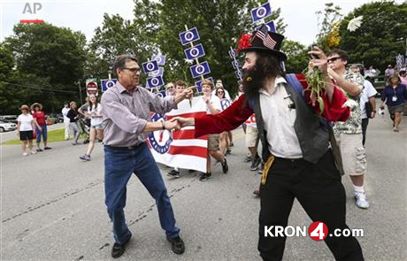 July4thParades_PresCandidates_former-Texas-Gov-Rick-Perry_190635