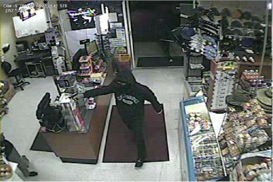 santa rosa armed robbery_209824