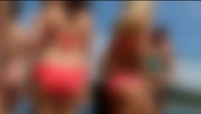 BlurredBikinis_293281