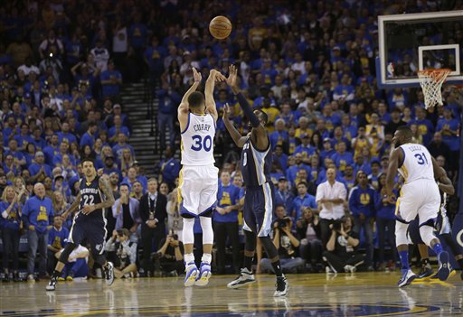 Stephen Curry, JaMychal Green_342742