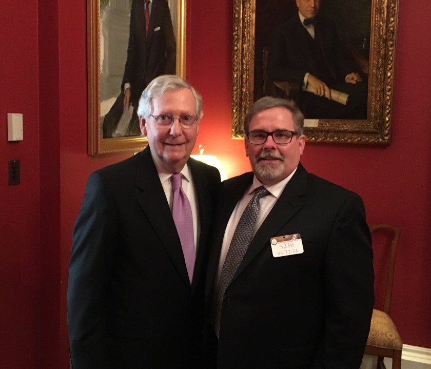 Doug Oliver – Mitch McConnell_383961