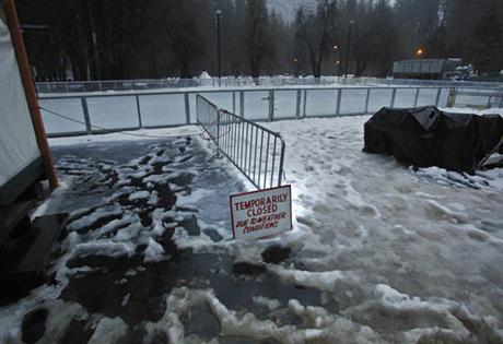 yosemite closed_475498