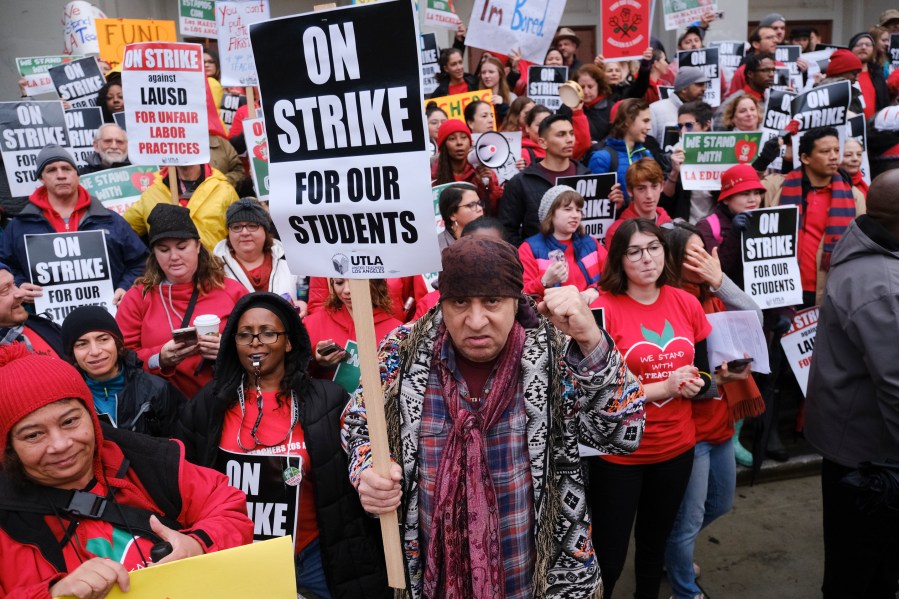 Los_Angeles_Teachers-Strike_99177-159532.jpg84190511