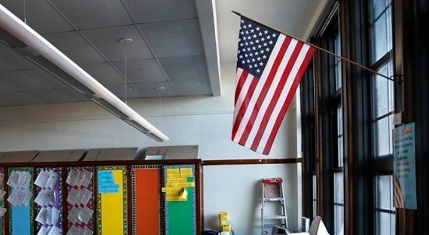 PLEDGE OF ALLEGIANCE CLASSROOM FLAG_1534043220605.JPG-846652698.jpg