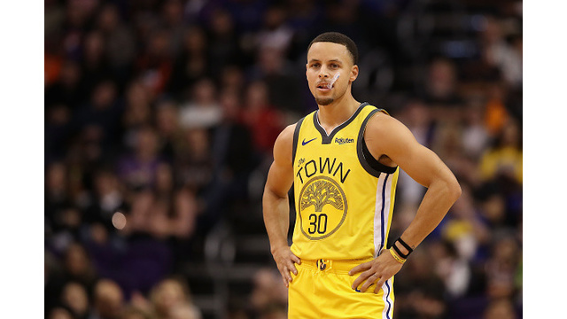 curry_1555129105954.jpg